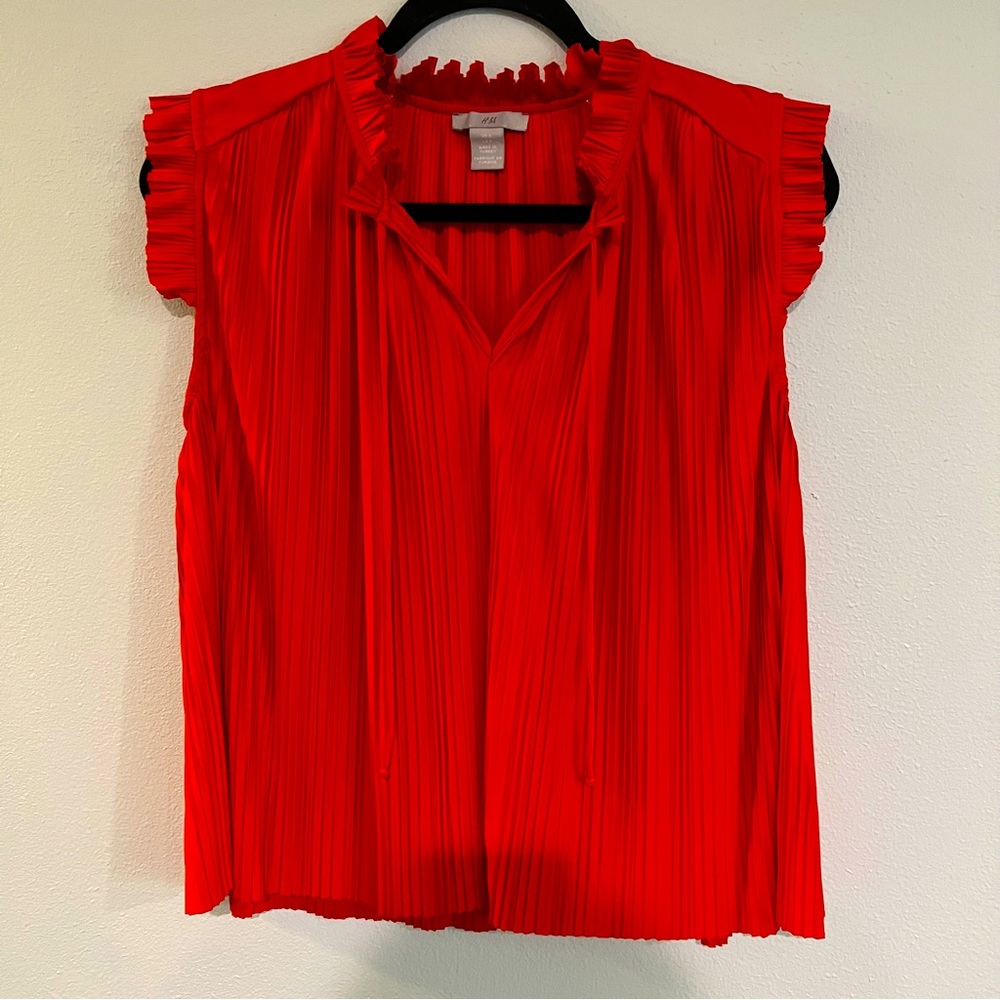 H&M Bright Red Vertical Pleated Blouse with Frilled Arms and Neck - Sz M